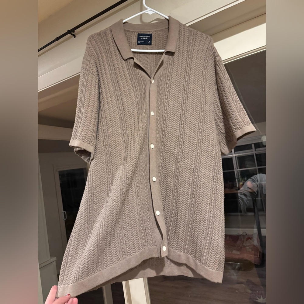 Abercrombie & Fitch sweater shirt size XL taupe - Picture 1 of 5